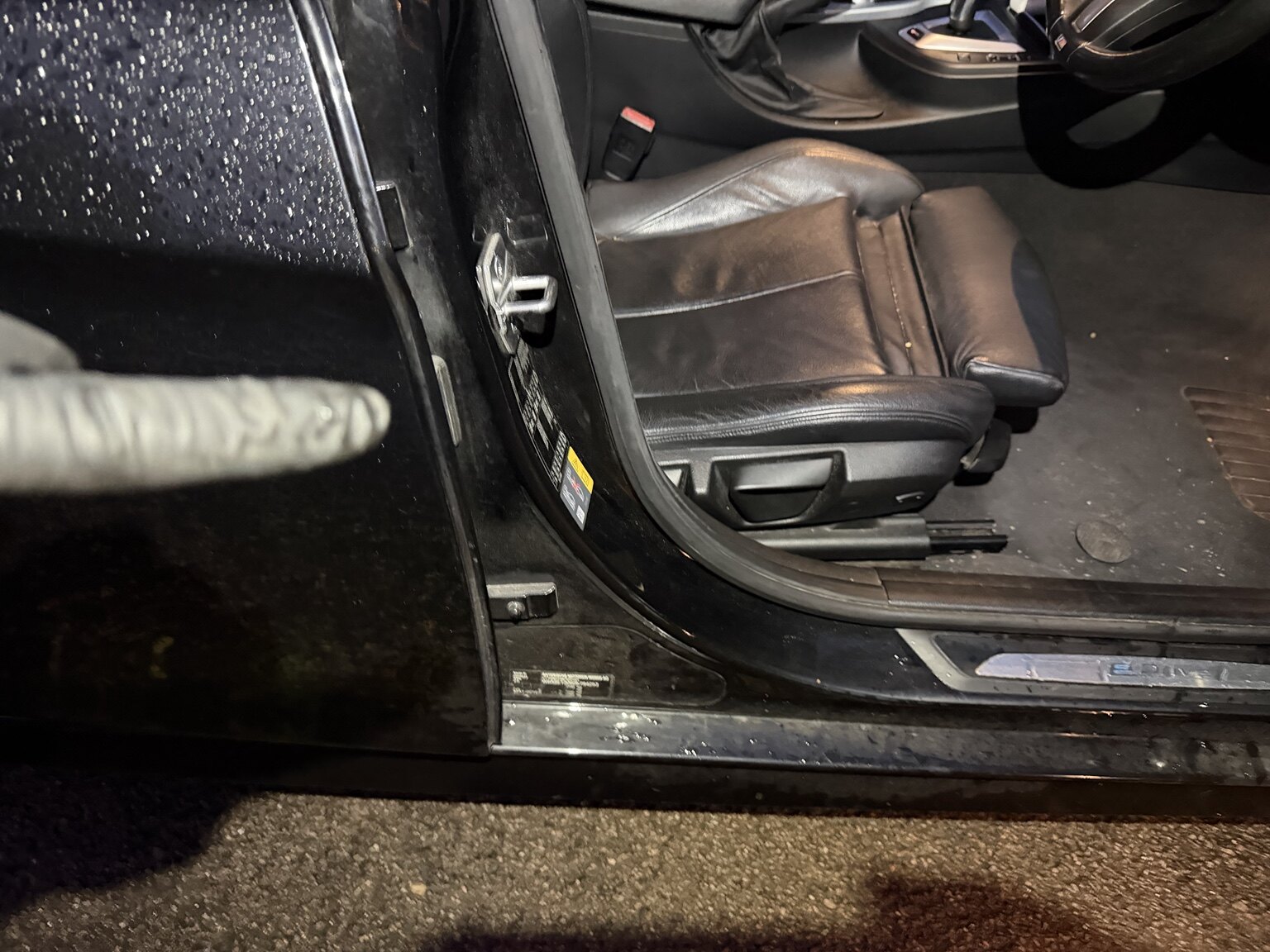 Bmw 3 Series Tyre Pressure Placard Location