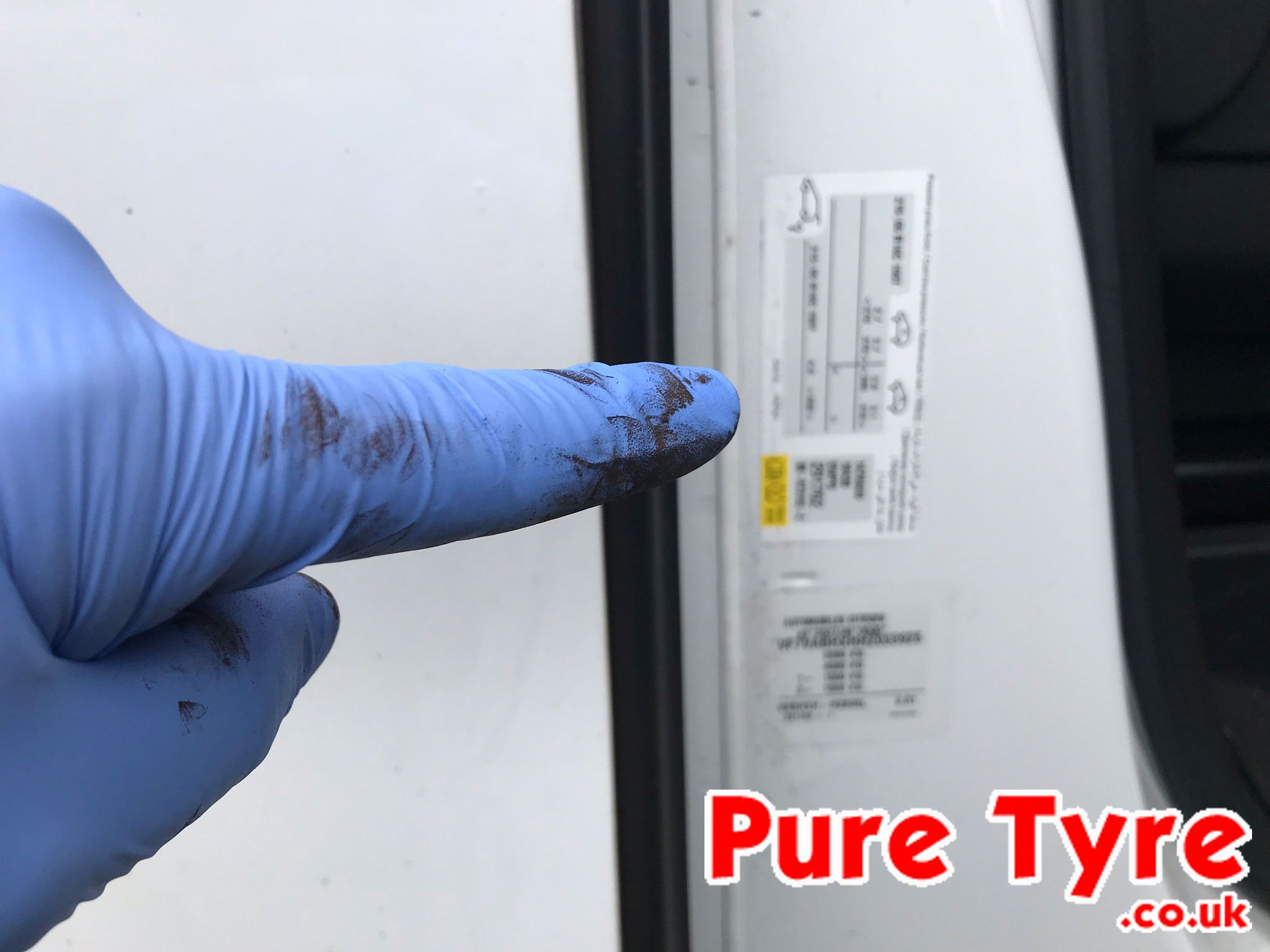 Citroen SpaceTourer tyre pressure placard location