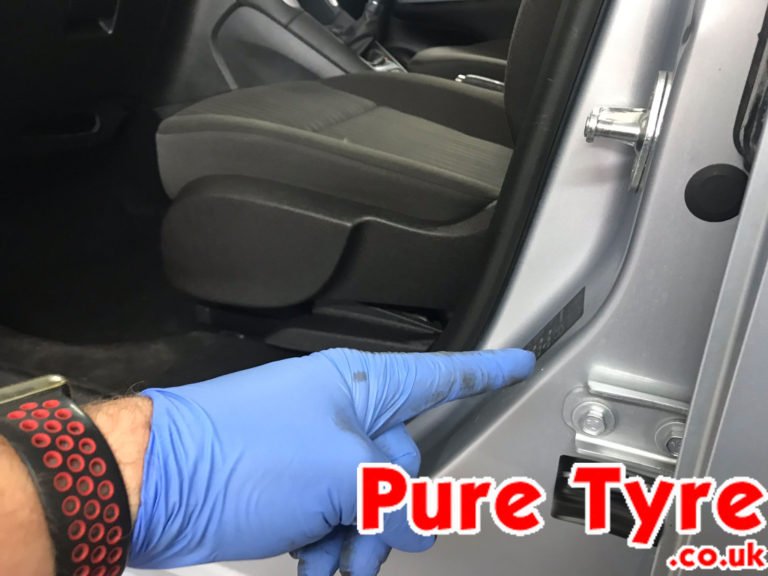 VauxhallZafiraTyrePressurePlacardLocation Pure Tyre 01603 462959