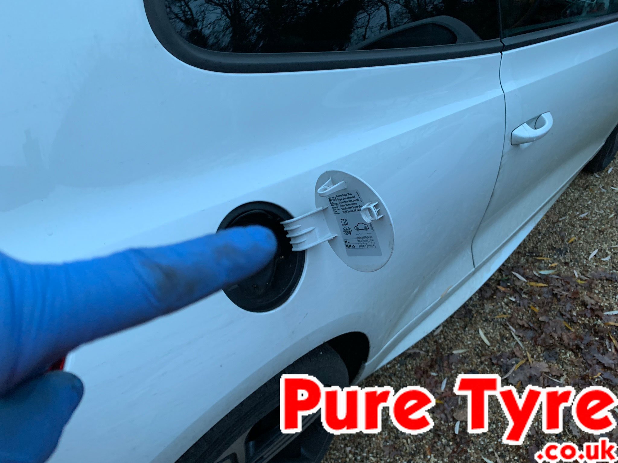 VW Scirocco tyre pressure placard location