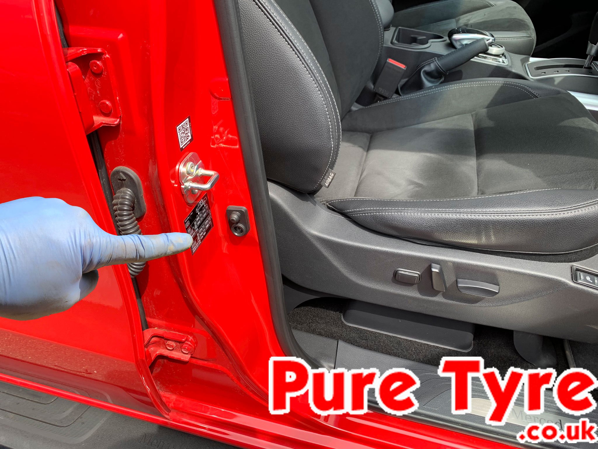 Tyre-pressure placard location for Mercedes X Class