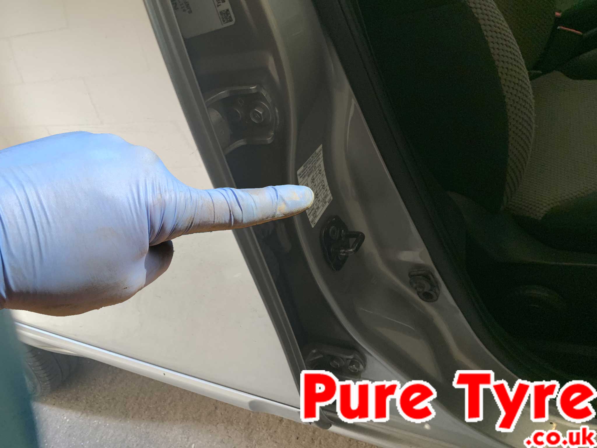 Nissan Note tyre pressure placard location