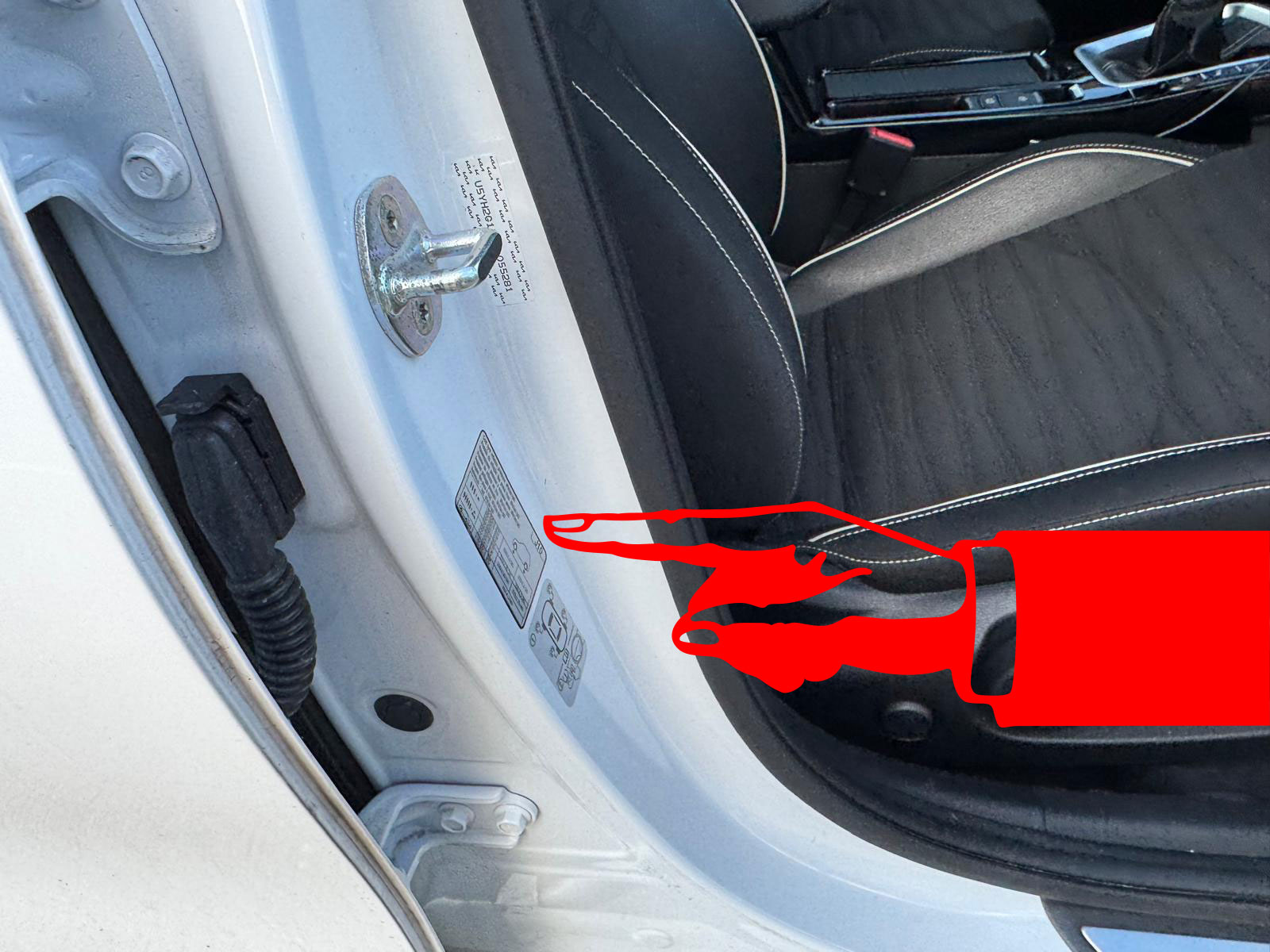 Kia Pro Ceed tyre pressure placard location